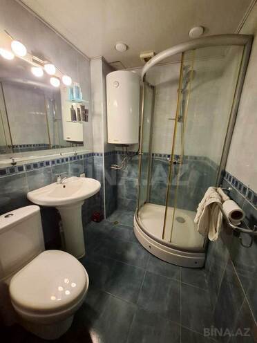 Продаётся 3-комн. вторичка 75 м², м. Низами, photo 10 from 18