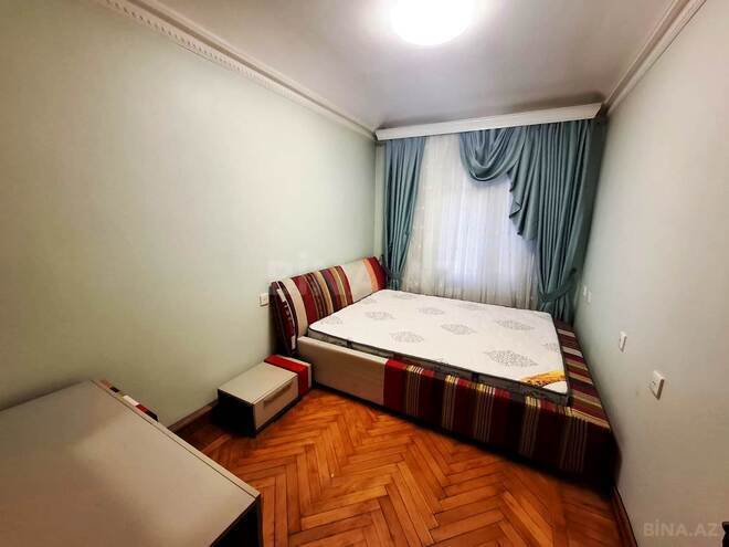 Продаётся 3-комн. вторичка 75 м², м. Низами, photo 5 from 18