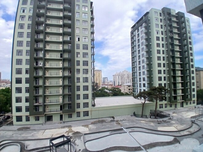Продаётся 3-комн. новостройка 100 м², м. Элмляр Академиясы, photo 3 from 7