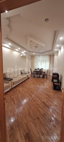 Сдаётся 3-комн. новостройка 110 м², м. Сахил, photo 1 from 12