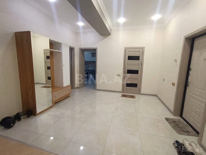 Сдаётся 3-комн. новостройка 100 м², м. Нариман Нариманов, photo 1 from 12
