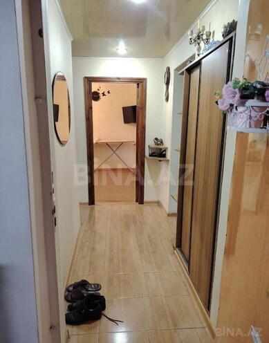 Satılır 3 otaqlı köhnə tikili 75 m², İnşaatçılar m., photo 8 from 9