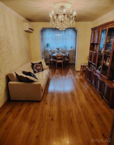 Satılır 3 otaqlı köhnə tikili 75 m², İnşaatçılar m., photo 3 from 9