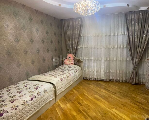 Сдаётся 3-комн. новостройка 136 м², м. 8 ноября, photo 5 from 23