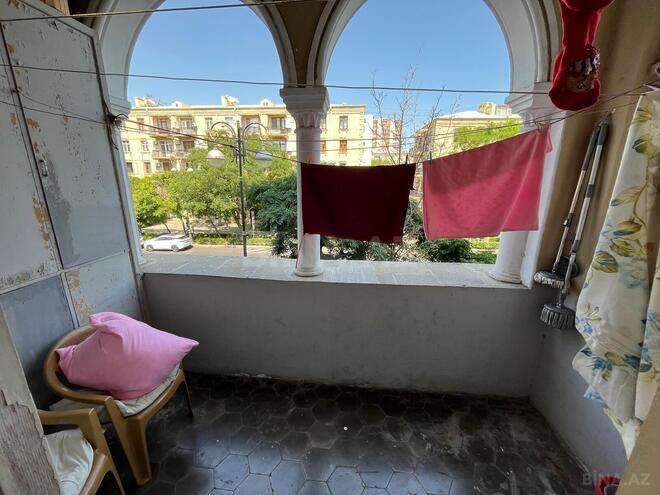 Продаётся 6-комн. вторичка 180 м², м. Элмляр Академиясы, photo 22 from 30
