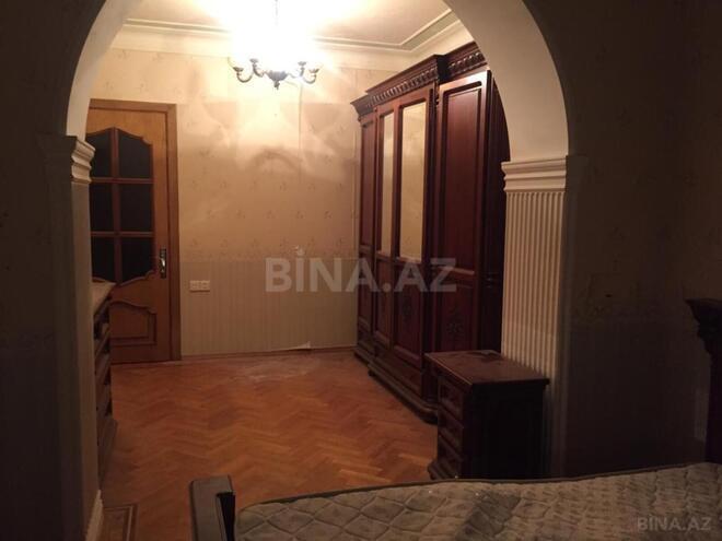 Продаётся 6-комн. вторичка 180 м², м. Элмляр Академиясы, photo 29 from 30