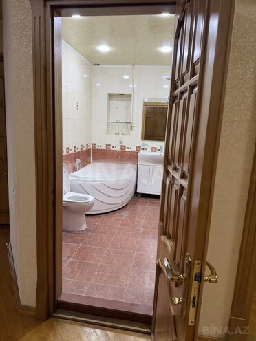Сдаётся 3-комн. новостройка 165 м², м. Нариман Нариманов, photo 17 from 20