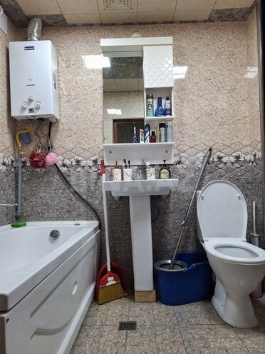 Satılır 2 otaqlı köhnə tikili 50 m², Neftçilər m., photo 6 from 12