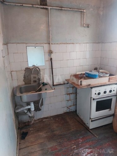 Satılır 1 otaqlı köhnə tikili 35 m², Qara Qarayev m., photo 4 from 9