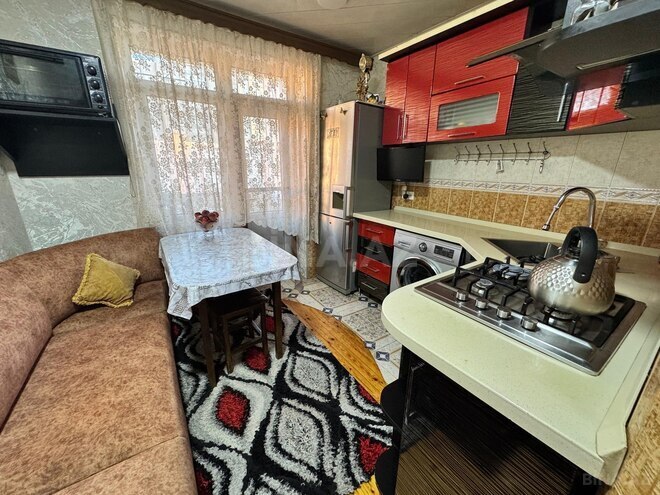 Продаётся 3-комн. вторичка 85 м², м. Ази Асланов, photo 6 from 11