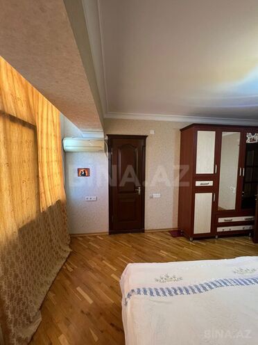 Продаётся 3-комн. вторичка 110 м², м. Низами, photo 12 from 25