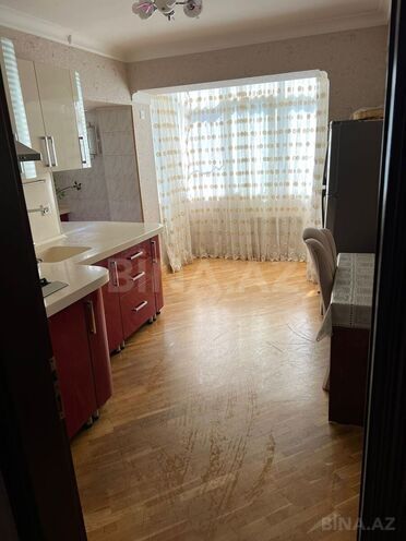 Продаётся 3-комн. вторичка 110 м², м. Низами, photo 14 from 25
