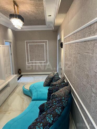Сдаётся 3-комн. новостройка 85 м², м. 8 ноября, photo 1 from 13
