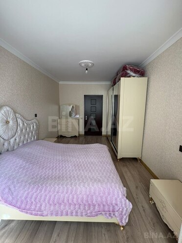 Продаётся 2-комн. вторичка 70 м², Абшеронcкий  р., photo 12 from 13