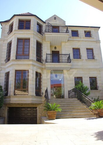 Satılır 6 otaqlı həyət evi/bağ evi 450 m², Azadlıq Prospekti m., photo 1 from 22