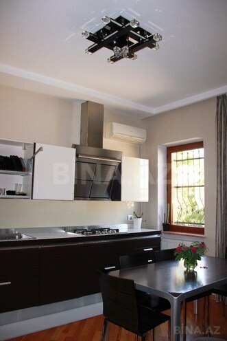 Satılır 6 otaqlı həyət evi/bağ evi 450 m², Azadlıq Prospekti m., photo 12 from 22