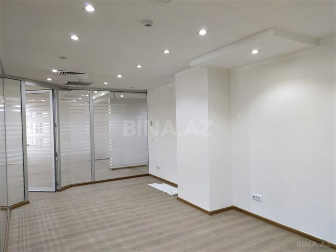 İcarəyə verilir 14 otaqlı ofis 550 m², 8 Noyabr m., photo 18 from 31