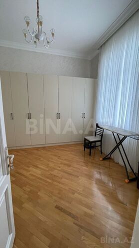 Satılır 8 otaqlı həyət evi/bağ evi 450 m², Nəsimi m., photo 17 from 29