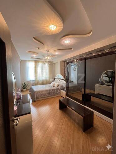 Продаётся 3-комн. новостройка 105 м², м. Ази Асланов, photo 1 from 9