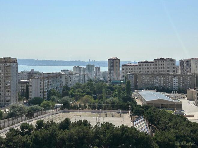 Продаётся 5-комн. вторичка 110 м², м. Ази Асланов, photo 1 from 20