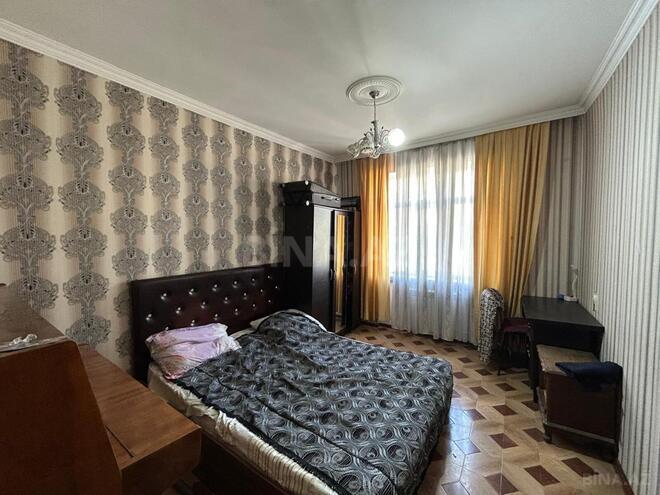 Продаётся 5-комн. вторичка 110 м², м. Ази Асланов, photo 12 from 20
