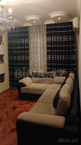 Satılır 4 otaqlı köhnə tikili 100 m², Xətai r., photo 1 from 18