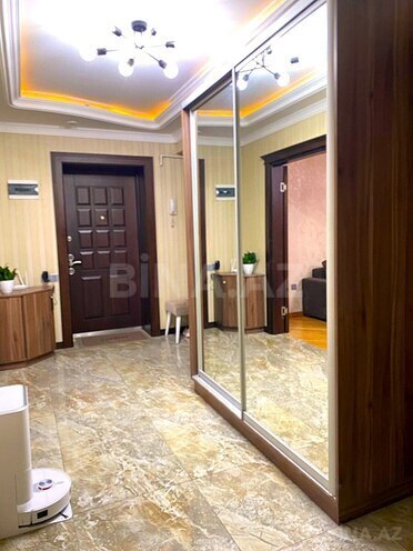 Продаётся 3-комн. вторичка 100 м², м. Элмляр Академиясы, photo 4 from 16