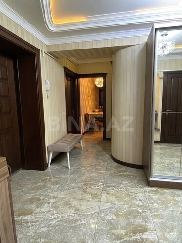 Продаётся 3-комн. вторичка 100 м², м. Элмляр Академиясы, photo 3 from 16