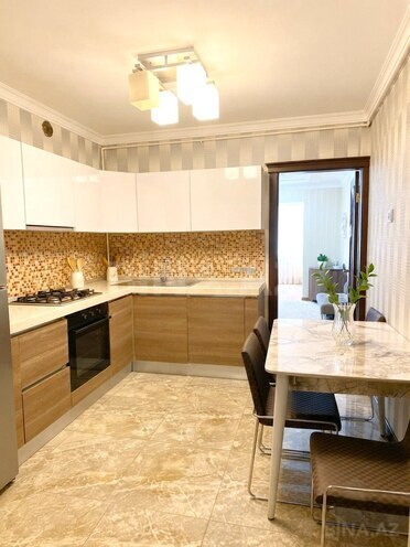 Продаётся 3-комн. вторичка 100 м², м. Элмляр Академиясы, photo 5 from 16
