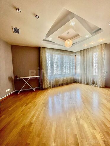 Satılır 7 otaqlı yeni tikili 350 m², Gənclik m., photo 26 from 32