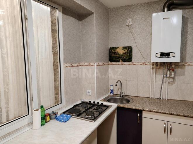 Satılır 2 otaqlı köhnə tikili 45 m², Bakıxanov q., photo 14 from 17