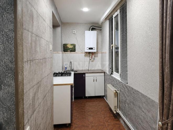 Satılır 2 otaqlı köhnə tikili 45 m², Bakıxanov q., photo 13 from 17