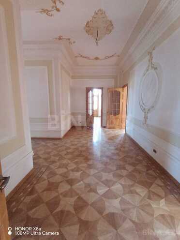 İcarəyə verilir 6 otaqlı həyət evi/bağ evi 640 m², Həzi Aslanov q., photo 5 from 32