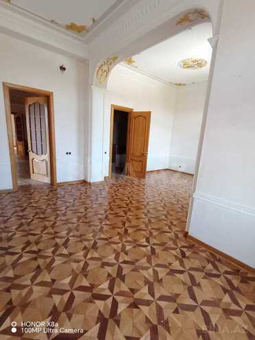 İcarəyə verilir 6 otaqlı həyət evi/bağ evi 640 m², Həzi Aslanov q., photo 23 from 32