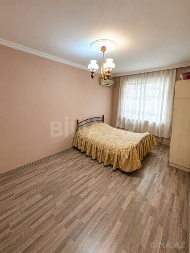 Продаётся 2-комн. вторичка 60 м², м. Ази Асланов, photo 1 from 7