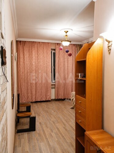 Продаётся 2-комн. вторичка 60 м², м. Ази Асланов, photo 4 from 7