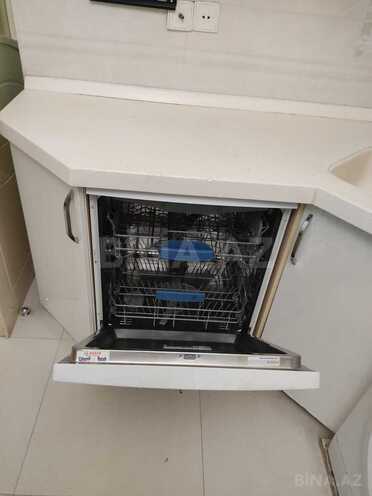 İcarəyə verilir 3 otaqlı yeni tikili 110 m², Qara Qarayev m., photo 15 from 31