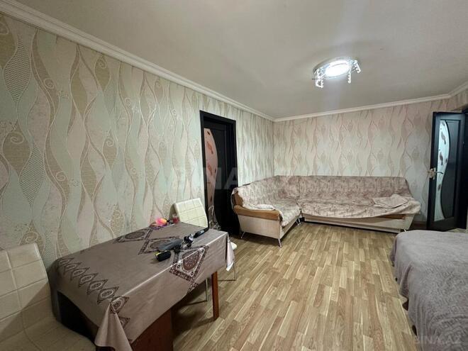 Продаётся 2-комн. вторичка 58 м², м. Нефтчиляр, photo 6 from 16