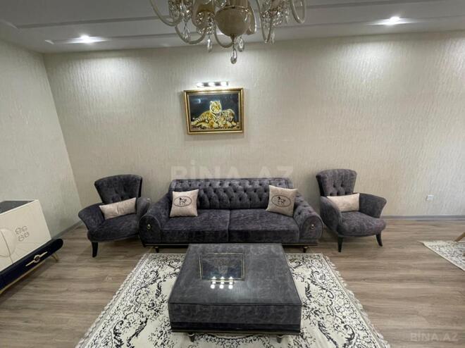Сдаётся 2-комн. новостройка 103 м², м. 8 ноября, photo 3 from 24