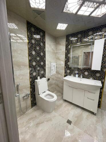 Сдаётся 2-комн. новостройка 103 м², м. 8 ноября, photo 18 from 24
