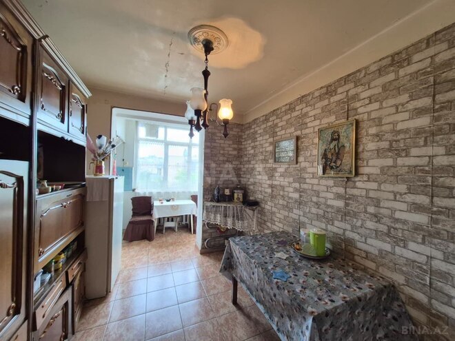 Продаётся 2-комн. вторичка 62 м², м. Нариман Нариманов, photo 8 from 15