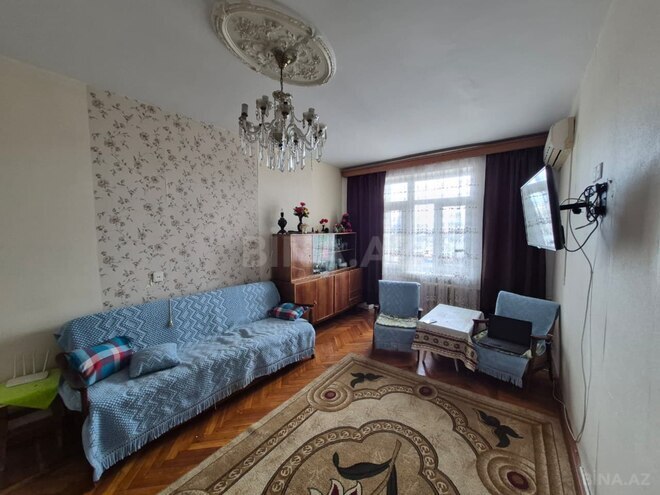 Продаётся 2-комн. вторичка 62 м², м. Нариман Нариманов, photo 1 from 15