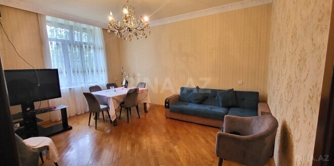 Продаётся 2-комн. вторичка 60 м², м. 28 мая, photo 1 from 8
