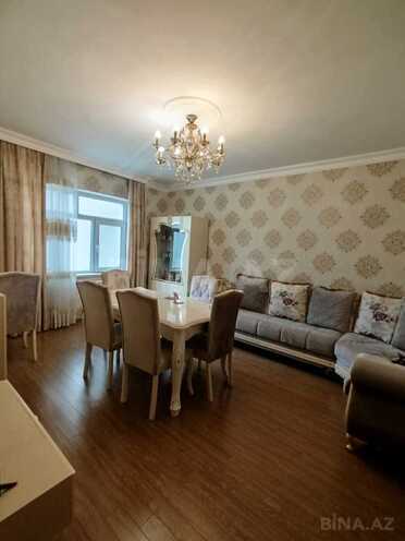 Продаётся 3-комн. вторичка 70 м², м. Нариман Нариманов, photo 1 from 21