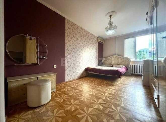 Продаётся 4-комн. вторичка 120 м², м. 8 ноября, photo 1 from 11