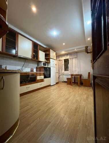 Продаётся 4-комн. вторичка 120 м², м. 8 ноября, photo 5 from 11