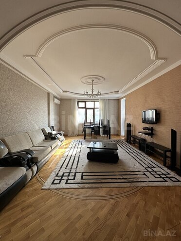 Продаётся 2-комн. новостройка 115 м², м. Низами, photo 3 from 12