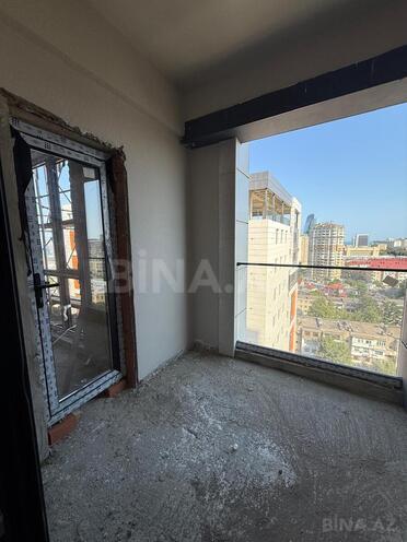 Продаётся 4-комн. новостройка 190 м², м. Элмляр Академиясы, photo 9 from 14