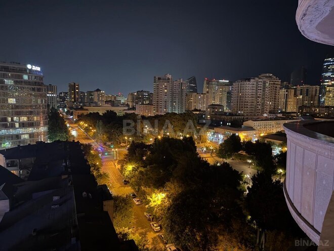 İcarəyə verilir 3 otaqlı yeni tikili 135 m², 28 May m., photo 24 from 30