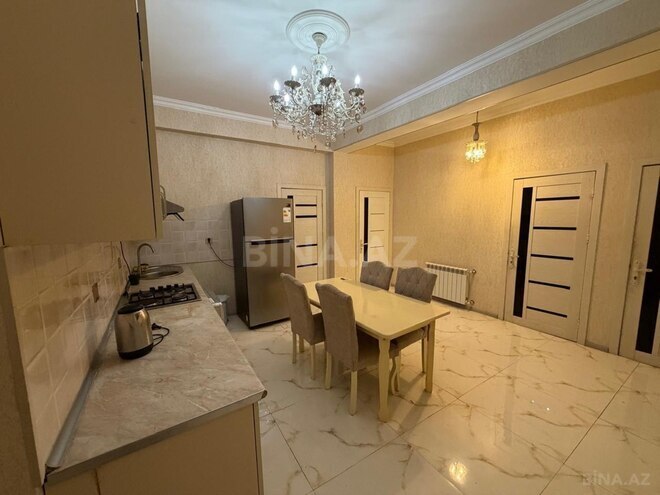 İcarəyə verilir 3 otaqlı yeni tikili 135 m², 28 May m., photo 6 from 30